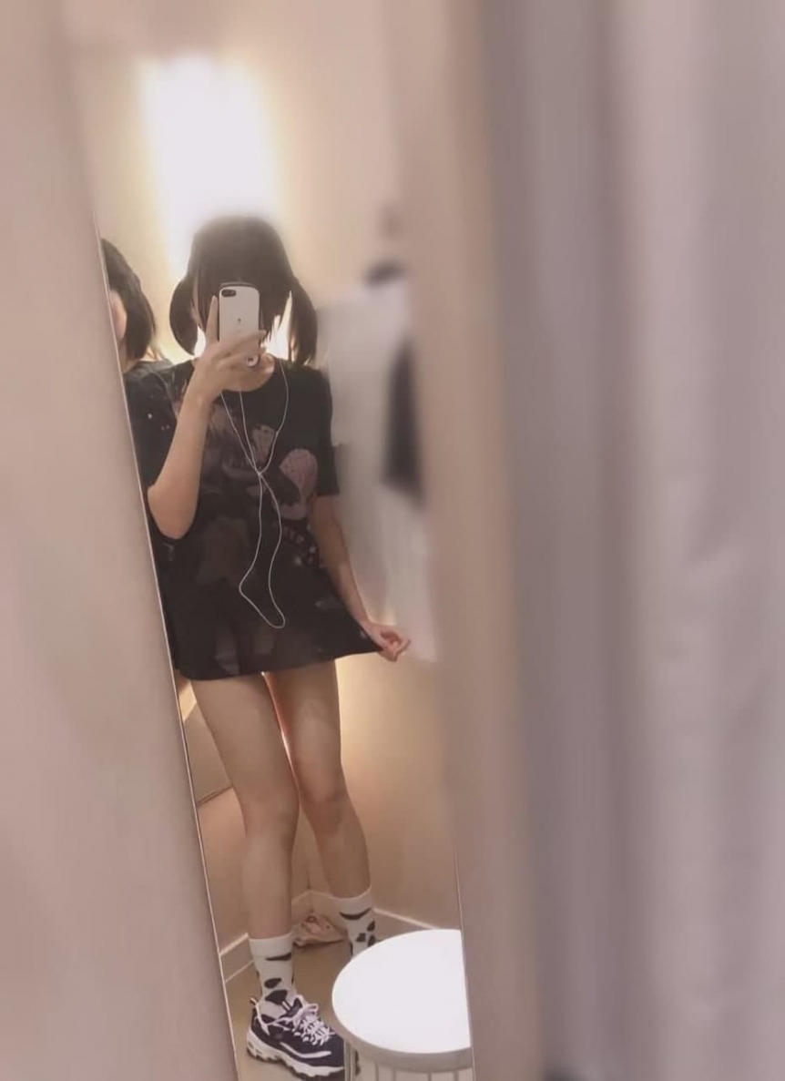 19歲幼齒學生妹第一次兼職妹妹的服務比較青澀待你開發賴Lucy772_北部茶訊/樓鳳