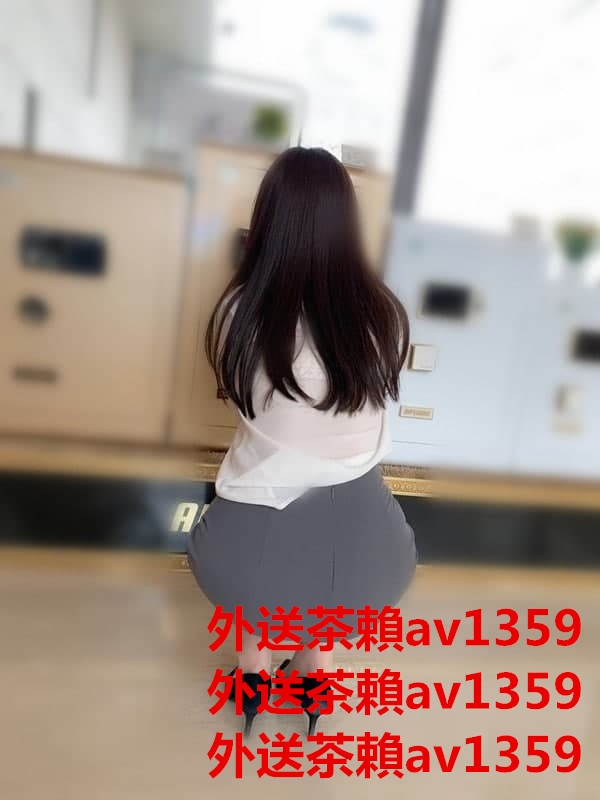 #淫蕩櫃姐小雲 164cmC奶26歲_南部茶訊/樓鳳