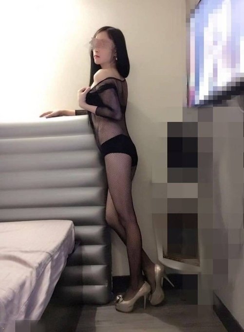 性感的騷婦 可全程無套喔  Line：663ss很會玩 會搖_中部茶訊/樓鳳